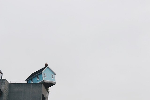 Edged House